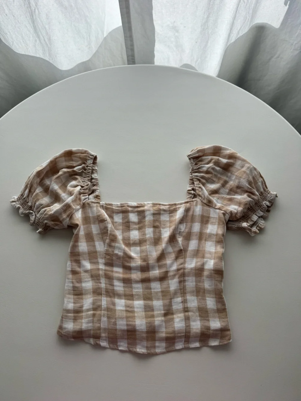 Abercrombie & Fitch Tan and White Gingham Puff-Sleeve Top